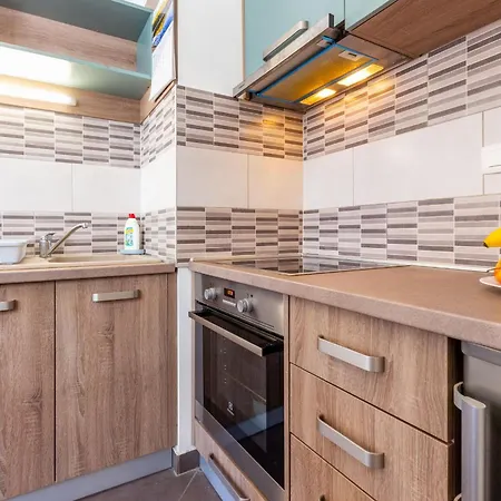 Appartement Bruno One Bedroom With Parking