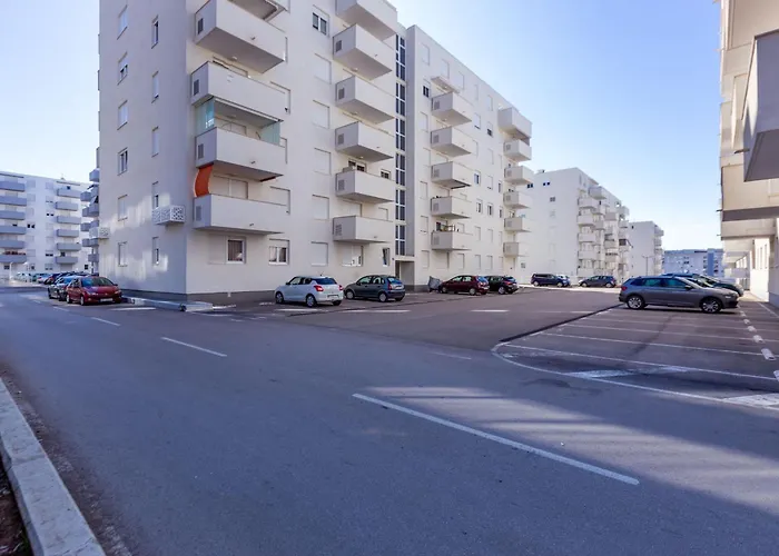 Διαμέρισμα Bruno One Bedroom With Parking *