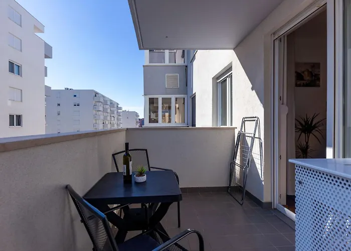 Διαμέρισμα Bruno One Bedroom With Parking